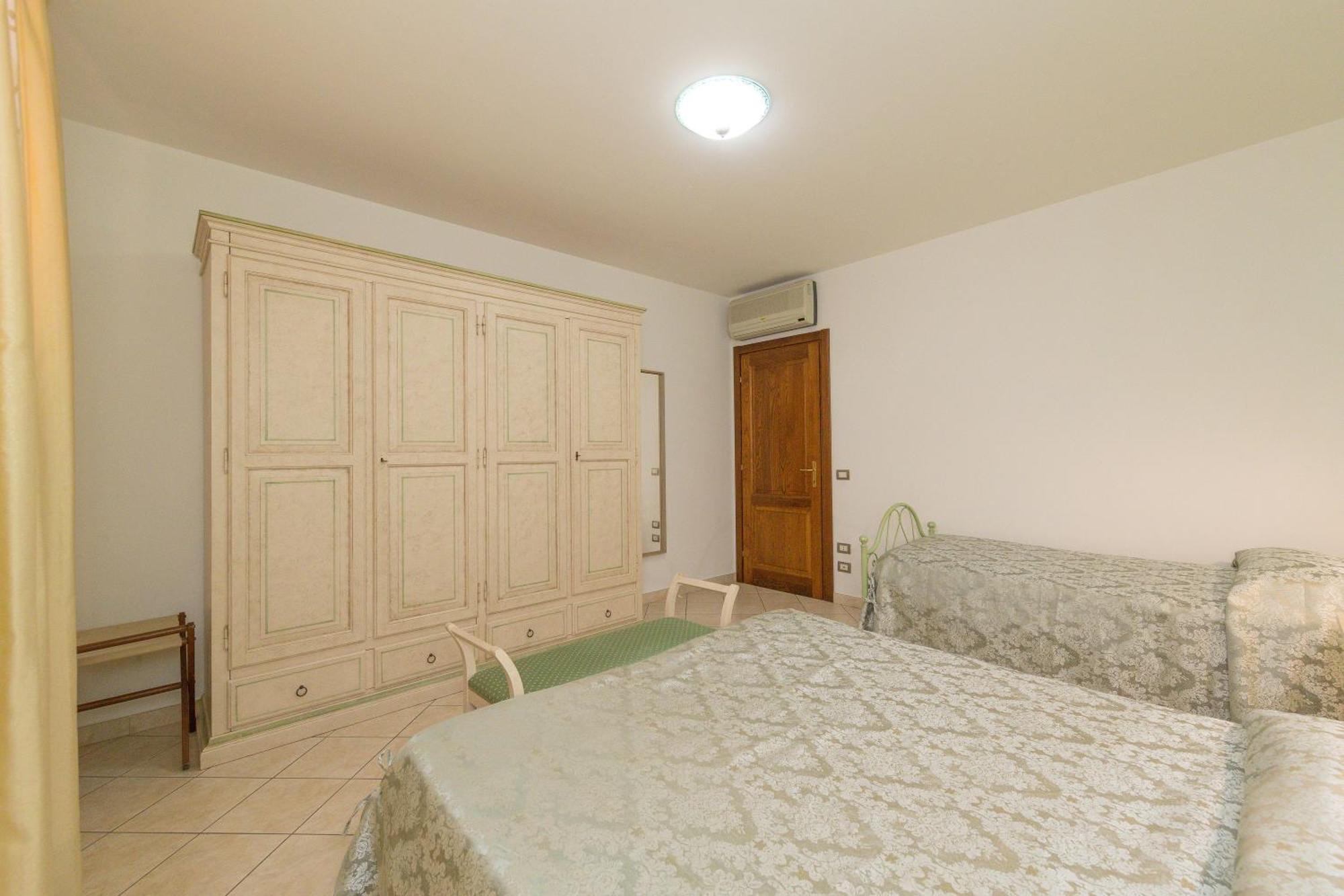 Il Girasole - Ginestra Villa Venturina Terme Bagian luar foto