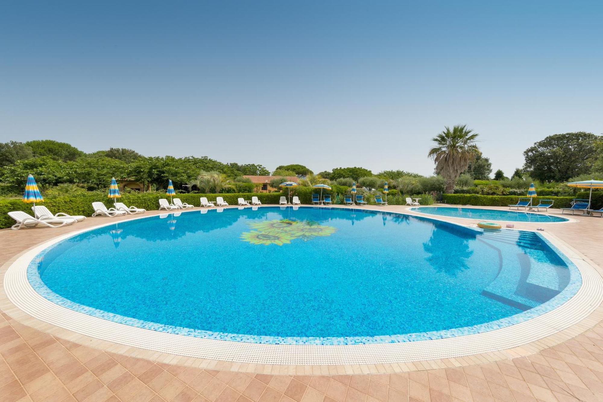Il Girasole - Ginestra Villa Venturina Terme Bagian luar foto