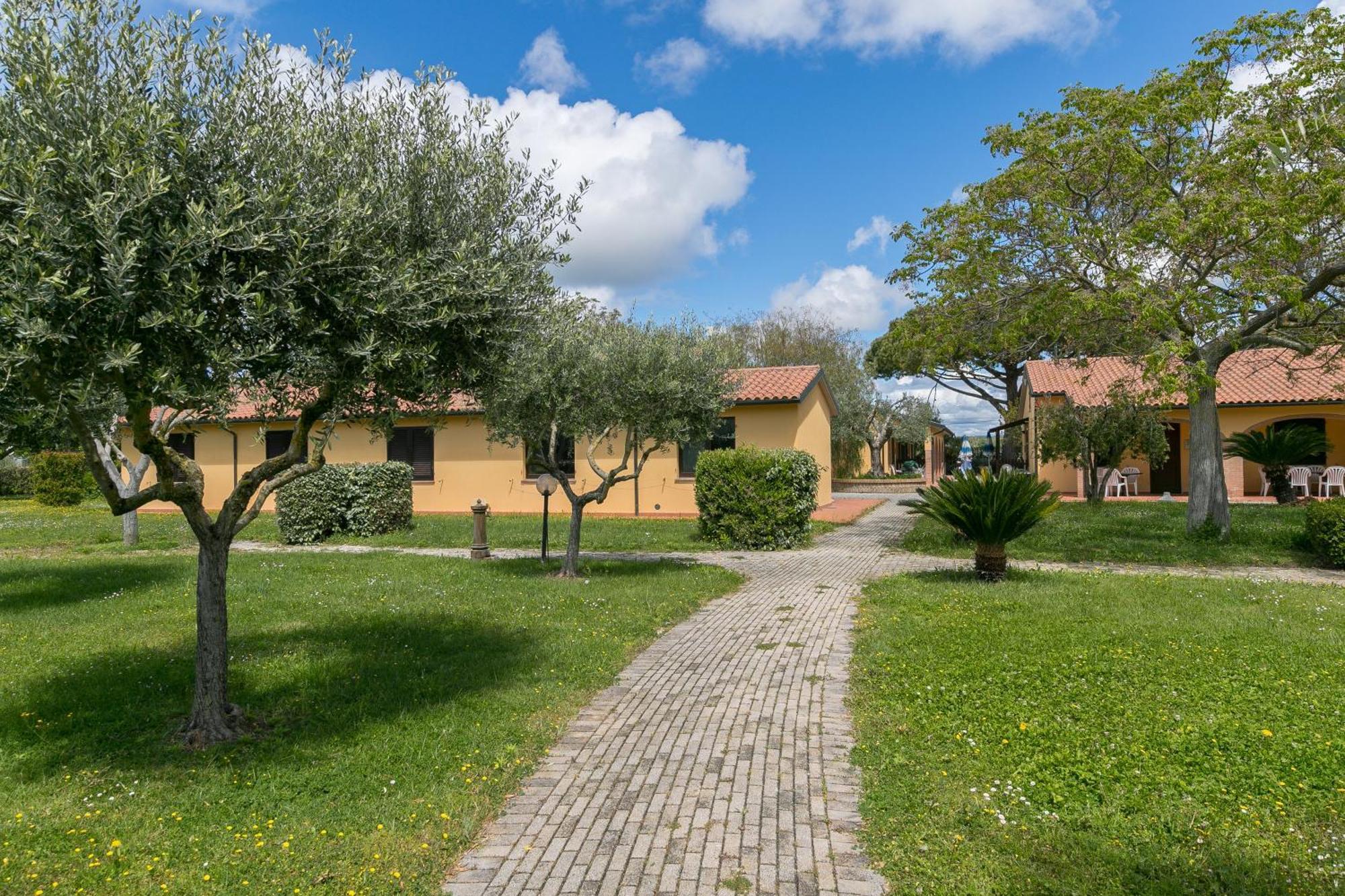 Il Girasole - Ginestra Villa Venturina Terme Bagian luar foto
