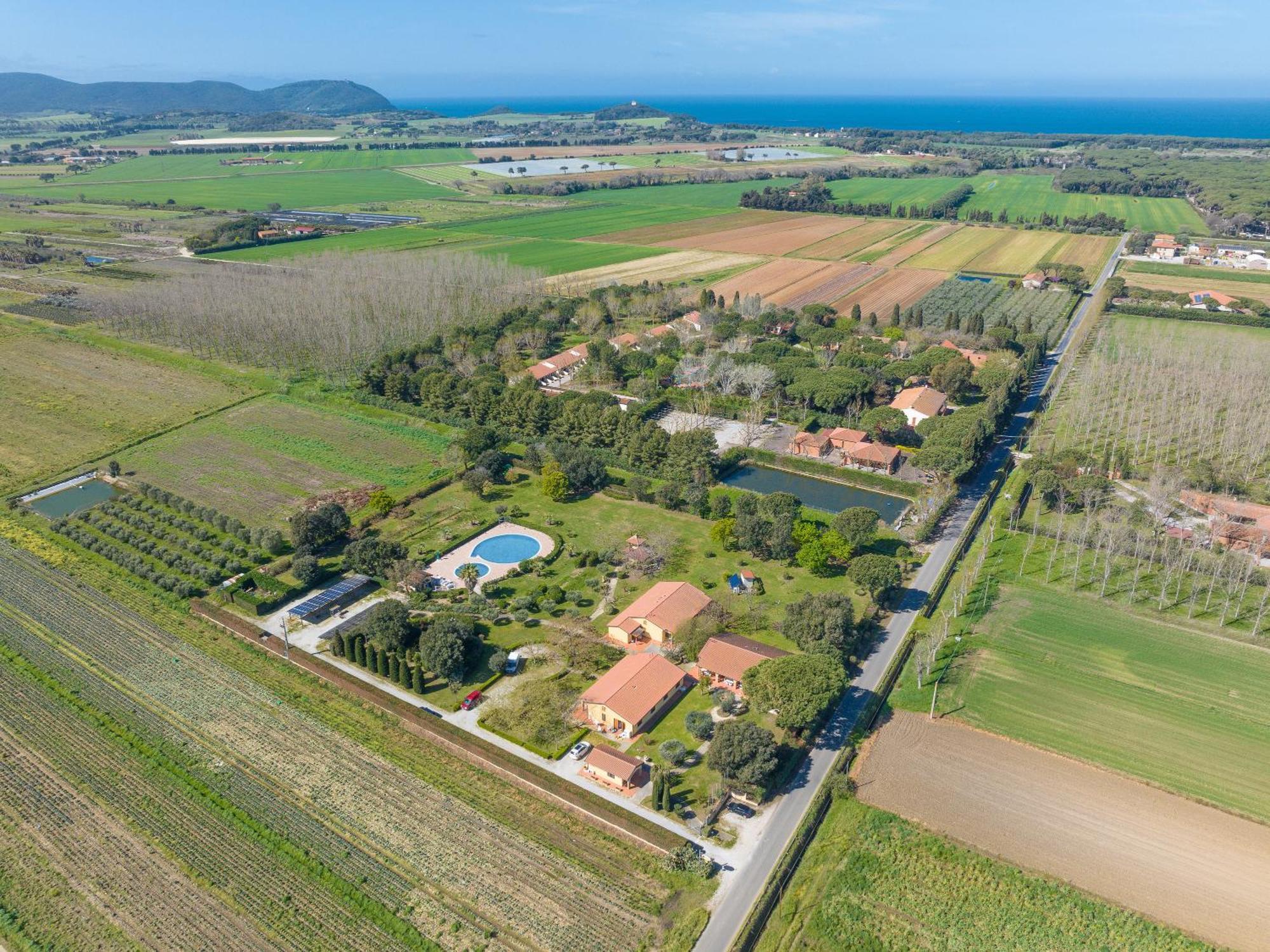 Il Girasole - Ginestra Villa Venturina Terme Bagian luar foto